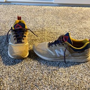 Tan New Balence shoes